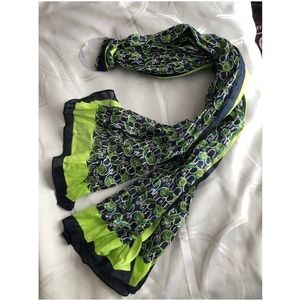 Crown & Ivy Scarf